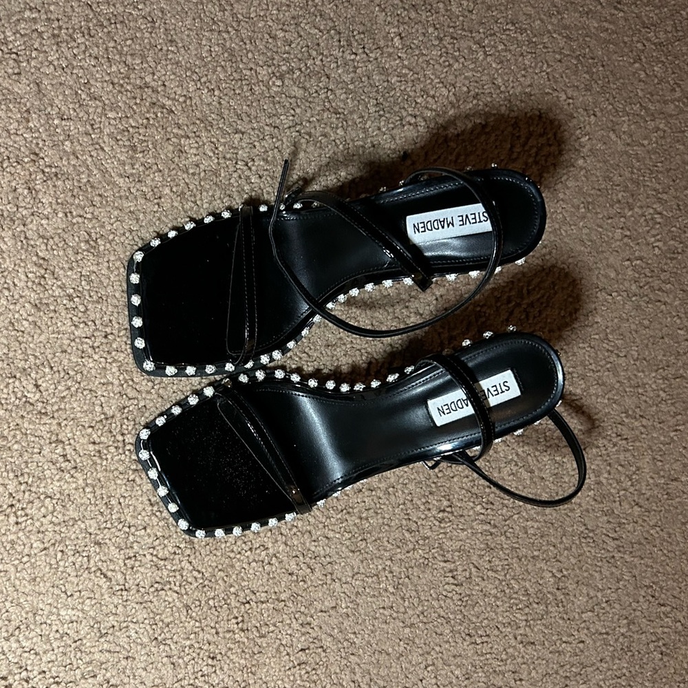 - Steve Madden heels